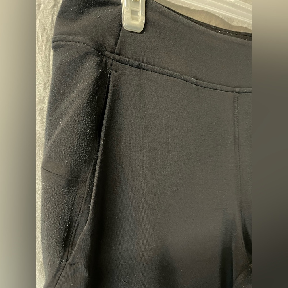 Lululemon women’s joggers size L - Picture 3 of 5